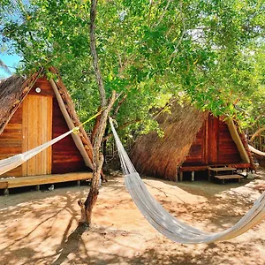 La Aldea Y Isola Holbox
